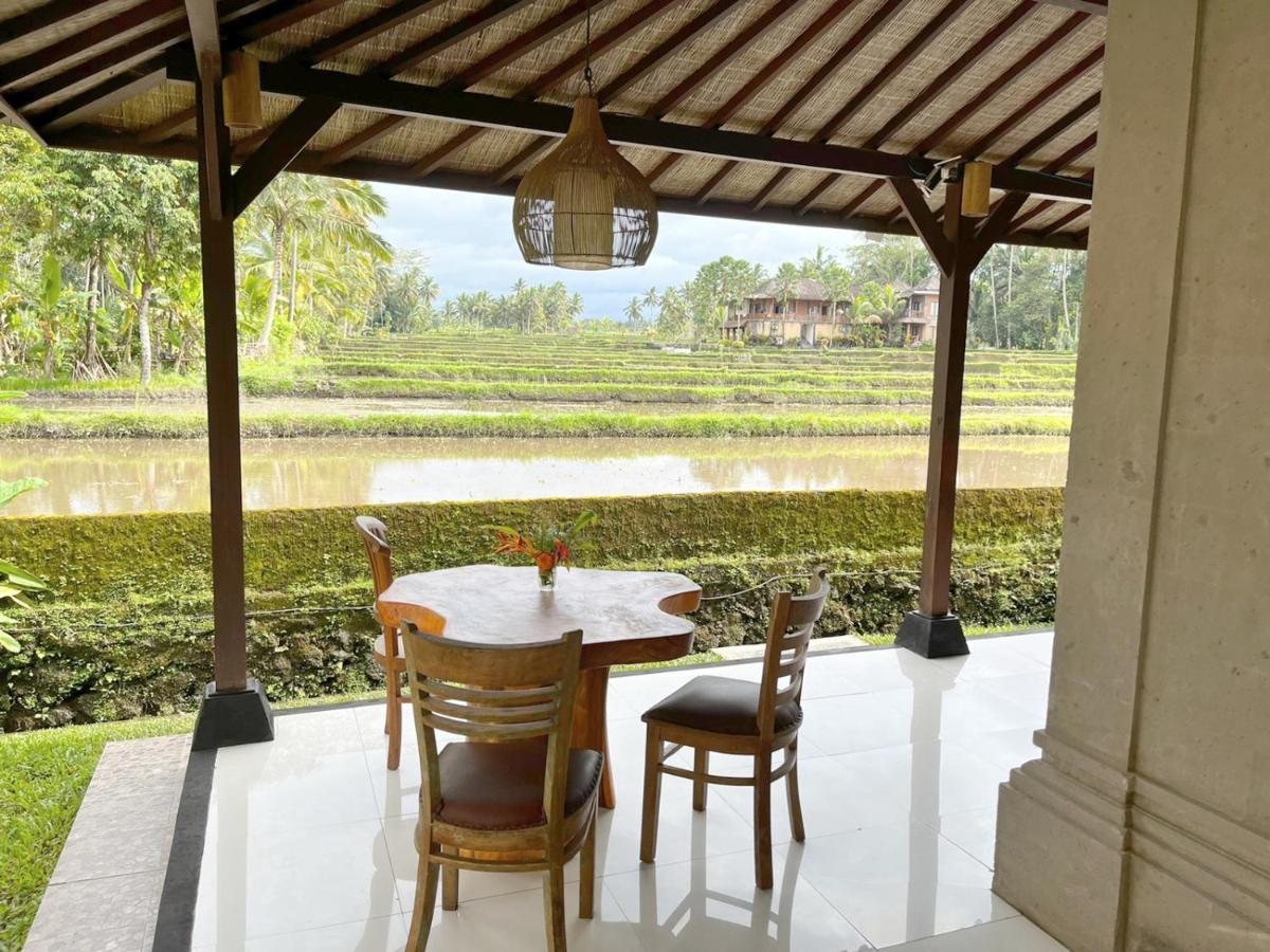 Intan Villa & Suite Ubud Buitenkant foto