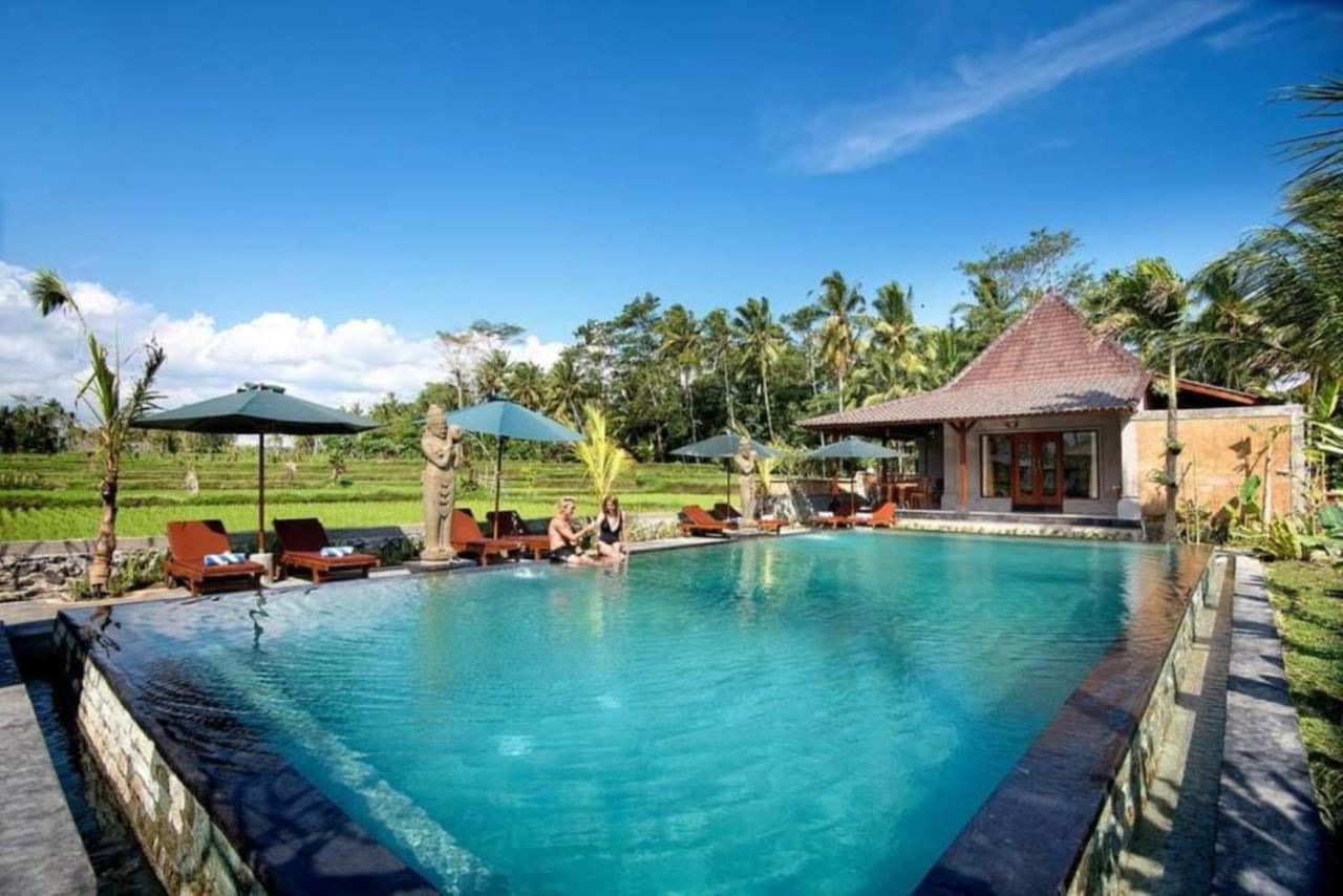 Intan Villa & Suite Ubud Buitenkant foto