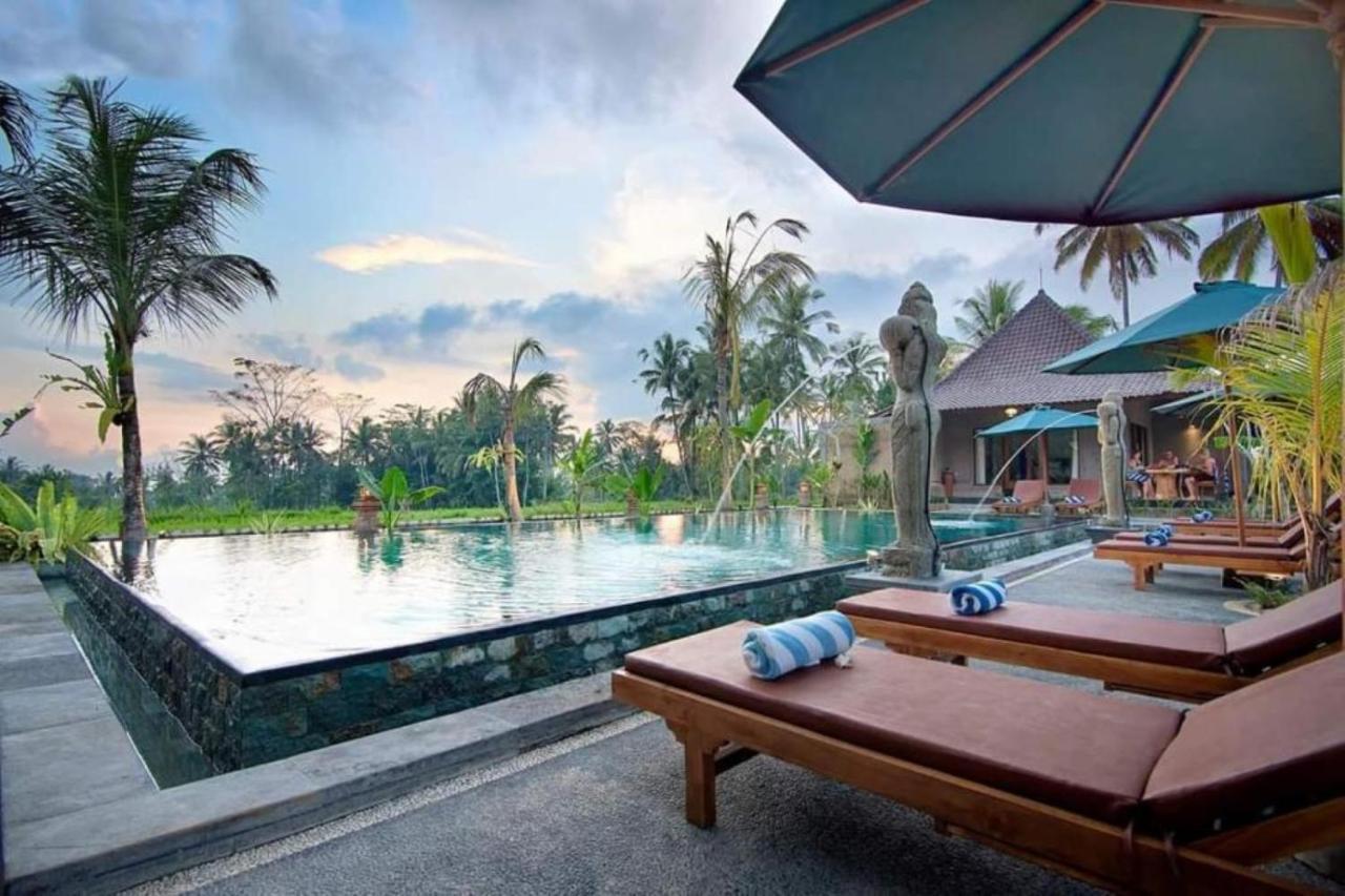 Intan Villa & Suite Ubud Buitenkant foto